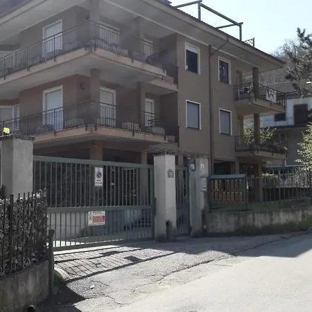 아파트 Il Nido Di Luca 스트레사